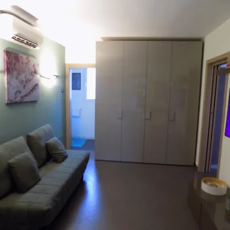 Attico Stazione - Montello 16 Apartment *